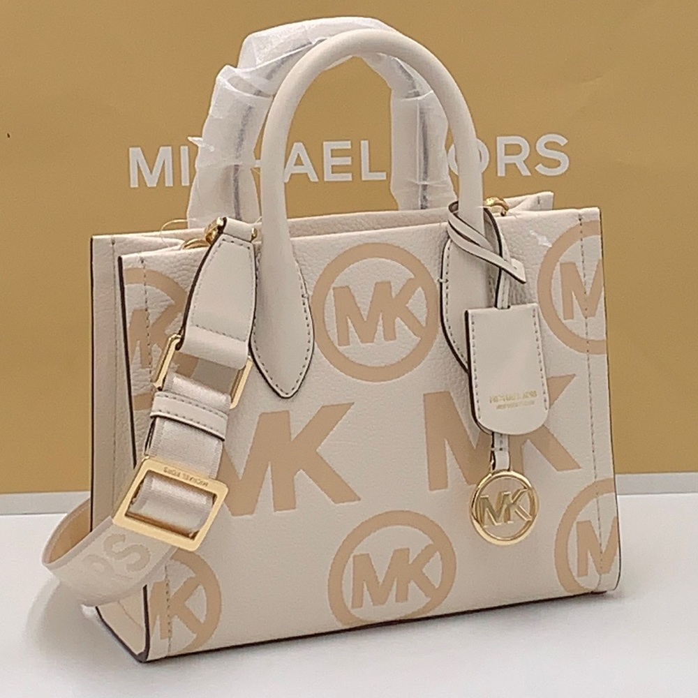 MICHAEL KORS
Mirella Small Logo Embossed Pebbled Leather Crossbody
LT Cream 
NWT